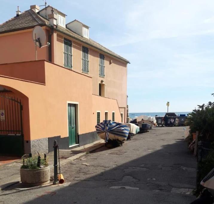 Pisi Home, 2 Min Dalla Spiaggia E Dall' Ospedale Gaslini Генуя Экстерьер фото